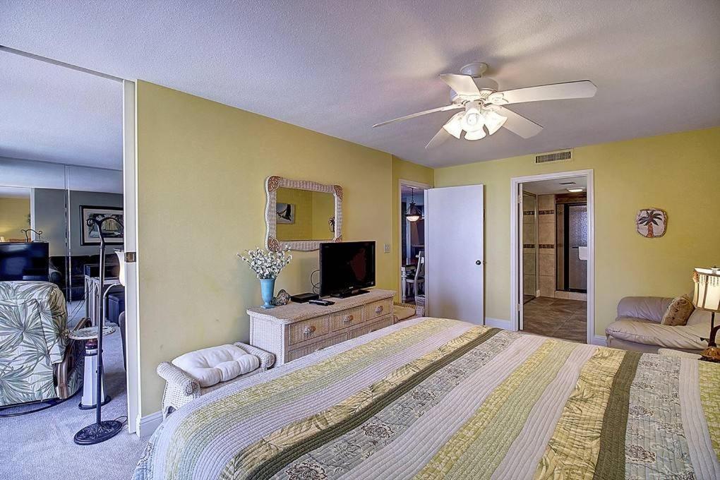 Sunrises And Ocean Views In This 2 Bedroom 2 Bath Port Aransas Exterior photo